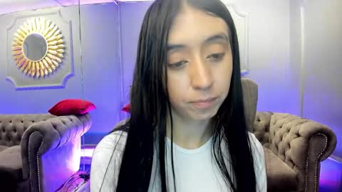 miilu  online show from 02.15.25