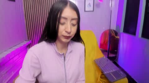 miilu  online show from 04.03.26