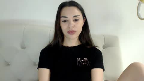 Mika online show from 04.11.26