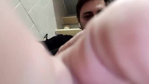 Snapshot of mikavfr chatting on 02.18.25 Mika online show from 02.18.25