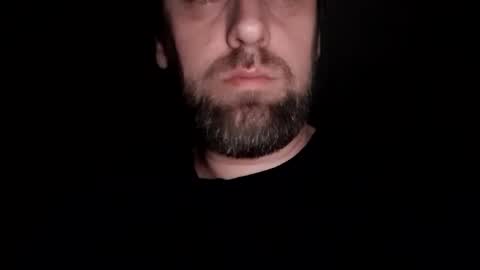 Snapshot of mikavfr chatting on 09.30.25 Mika online show from 09.30.25