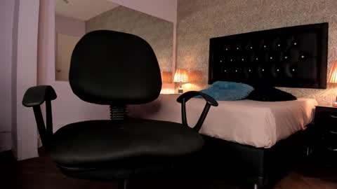 Mike2 wills online show from 01.07.25