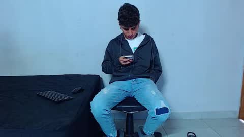 Mike IMDEPENDIENT MODEL online show from 02.25.26