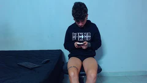 Mike IMDEPENDIENT MODEL online show from 04.06.26