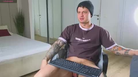 Mike Magic online show from 12.14.25