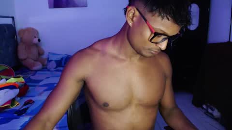 Snapshot of mike_carter_ chatting on 10.28.25 mike_carter_ online show from 10.28.25