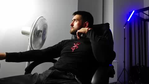 Snapshot of mike_platano chatting on 09.14.25 MIKE PLATANO online show from 09.14.25