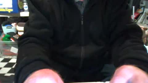 Snapshot of mikeb3200 chatting on 02.28.25 mikeb3200 online show from 02.28.25