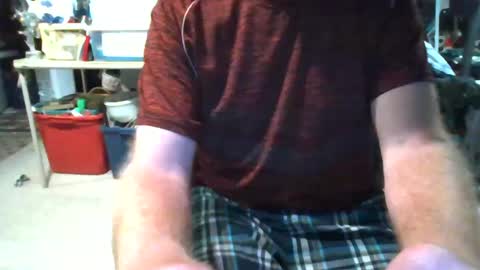 Snapshot of mikeb3200 chatting on 10.10.25 mikeb3200 online show from 10.10.25