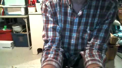 Snapshot of mikeb3200 chatting on 10.20.25 mikeb3200 online show from 10.20.25