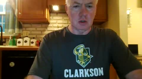 Snapshot of mikeb3200 chatting on 10.25.25 mikeb3200 online show from 10.25.25