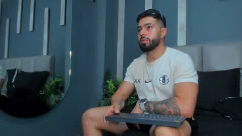 Mike Blare online show from 02.03.25