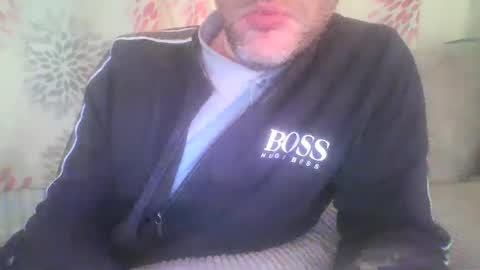 mikehockishuge9 online show from 01.20.25