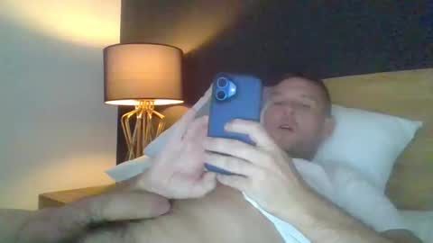 Snapshot of mikejackson7 chatting on 03.06.25 MJ online show from 03.06.25