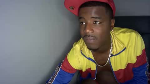 Snapshot of mikejones1415 chatting on 10.25.25 mike jones online show from 10.25.25