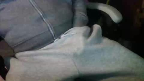 Snapshot of mikeoxnard141 chatting on 02.02.26 mikeoxnard141 online show from 02.02.26