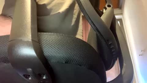 Snapshot of miker1239 chatting on 10.03.25 miker1239 online show from 10.03.25