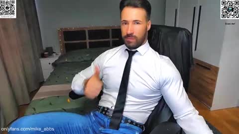 Mike    online show from 12.03.25