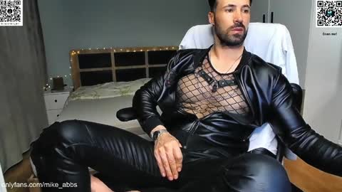 Snapshot of mikestrip chatting on 05.28.26 Mike online show from 05.28.26