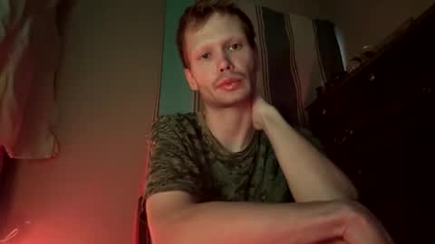 Snapshot of mikeswanston chatting on 10.28.25 Mike Swanston online show from 10.28.25