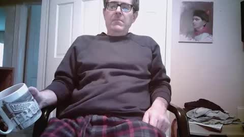 Snapshot of mikewulds chatting on 04.25.26 Mike online show from 04.25.26
