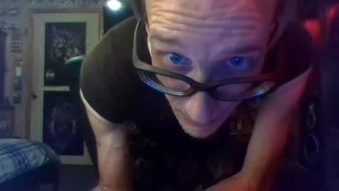 Snapshot of mikey33436 chatting on 09.24.25 Michael online show from 09.24.25