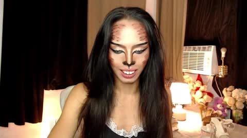 Mistress MikeyAlawi online show from 10.31.25