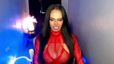 Snapshot of mikeyalawi03 chatting on 05.04.26 Mistress MikeyAlawi online show from 05.04.26