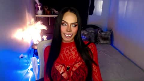 Snapshot of mikeyalawi03 chatting on 05.17.26 Mistress MikeyAlawi online show from 05.17.26