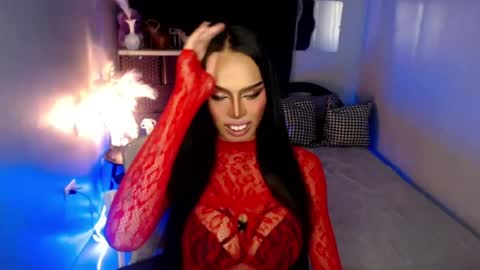 Mistress MikeyAlawi online show from 06.16.26