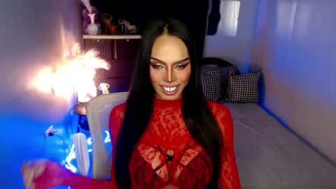 Mistress MikeyAlawi online show from 06.18.26