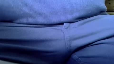 Snapshot of mikeybed chatting on 09.13.25 mikeybed online show from 09.13.25