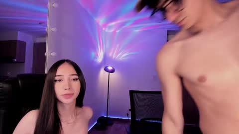 VIOLETAMIKE online show from 12.13.25