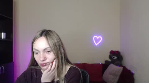 Adalina online show from 04.17.26