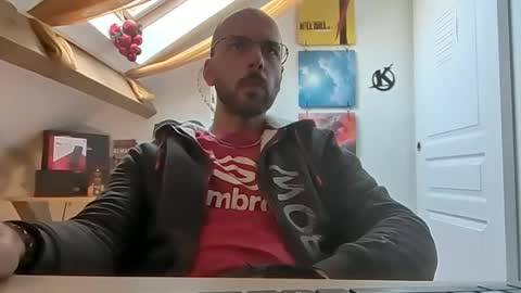 Snapshot of mikmik91 chatting on 12.20.24 mikmik91 online show from 12.20.24