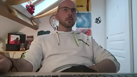 Snapshot of mikmik91 chatting on 01.08.25 mikmik91 online show from 01.08.25