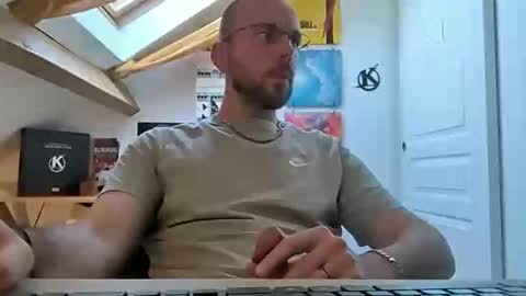 Snapshot of mikmik91 chatting on 03.06.25 mikmik91 online show from 03.06.25