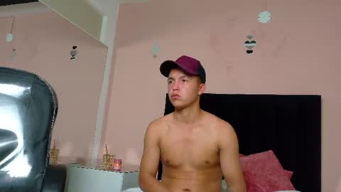Mila Coti online show from 08.04.26