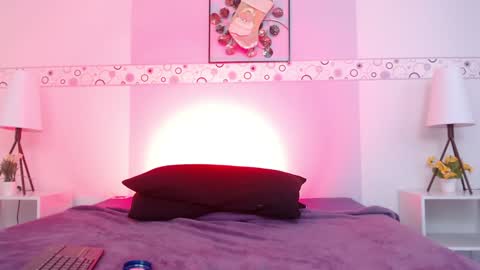 Mila  online show from 12.29.24