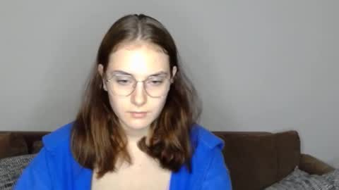 Snapshot of mila_keyy chatting on 09.27.25 mila_keyy online show from 09.27.25