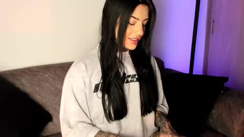 Snapshot of mila_monty__ chatting on 03.14.26 online show from 03.14.26