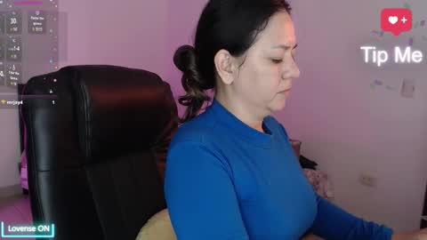 mila_phoenix online show from 11.20.25