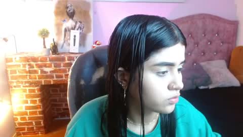 mila_quin online show from 04.05.26