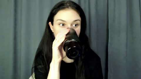 Snapshot of mila_rossee chatting on 07.27.26 Mila online show from 07.27.26