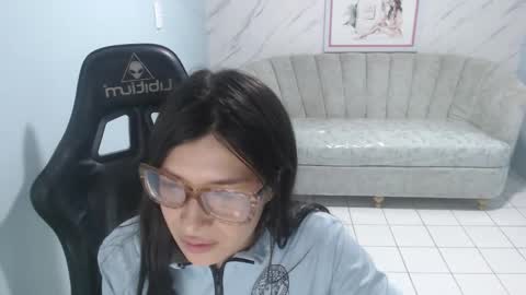 mila_t online show from 03.03.26