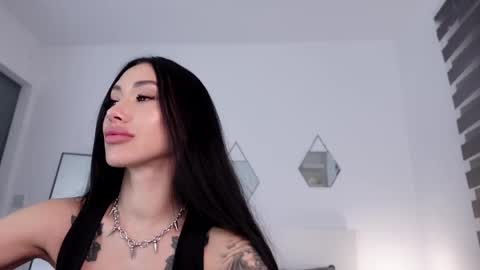 Snapshot of miladenver chatting on 05.30.26 Mila online show from 05.30.26