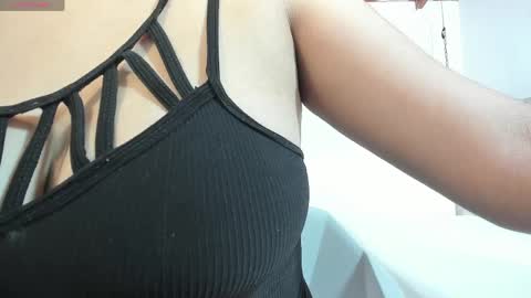 milaheat1 online show from 05.04.26