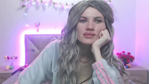 Snapshot of milaloona chatting on 03.28.26 Milaloona online show from 03.28.26