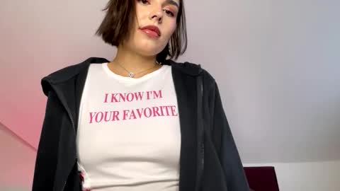 milan_22_ online show from 02.20.26