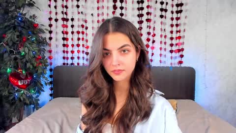 Snapshot of milana_crystal_ chatting on 02.06.25 Milana online show from 02.06.25